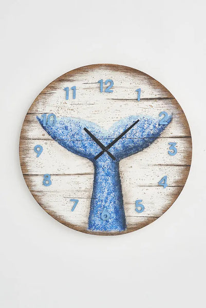 Batela Reloj de Pared de Madera Envejecida con Cola de Ballena Azul