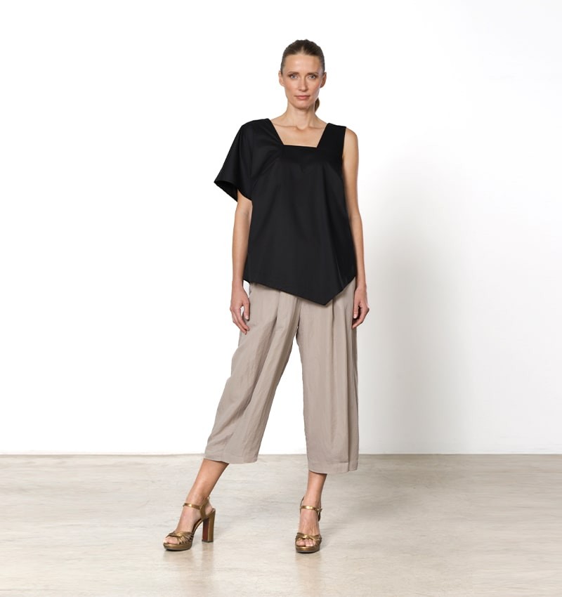 Chie mihara TOP TUNDE NEGRO Solo hoy