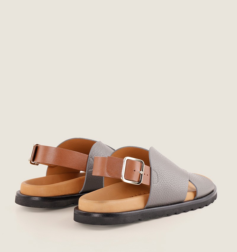 Chie mihara YANETI GREY Venta caliente