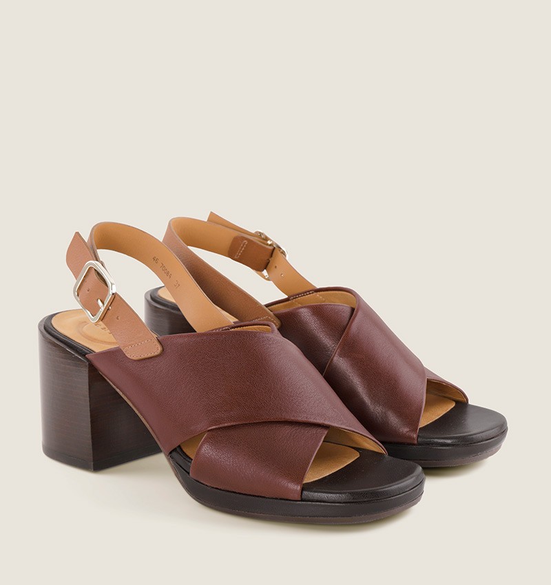 Chie mihara OTER BROWN Ventas relámpago