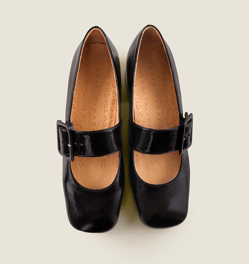 Chie mihara UNARI BLACK LIME Mejor oferta