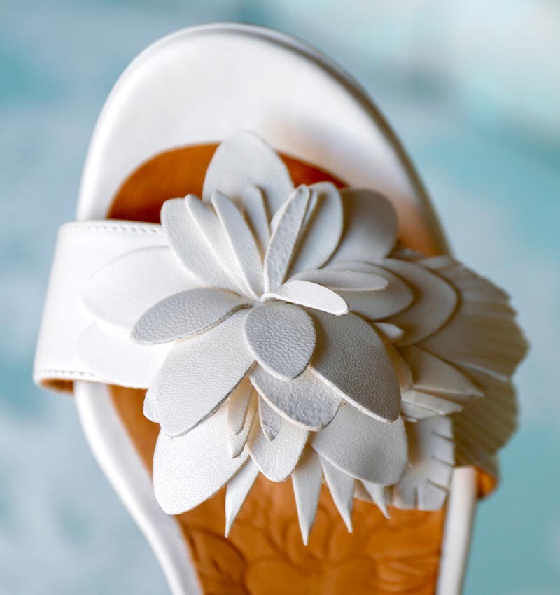 Chie mihara BRI-E-BALI OFF-WHITE Última moda