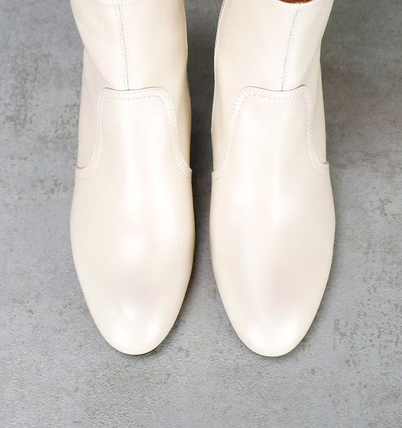 Chie mihara NUREYA WHITE Solo hoy
