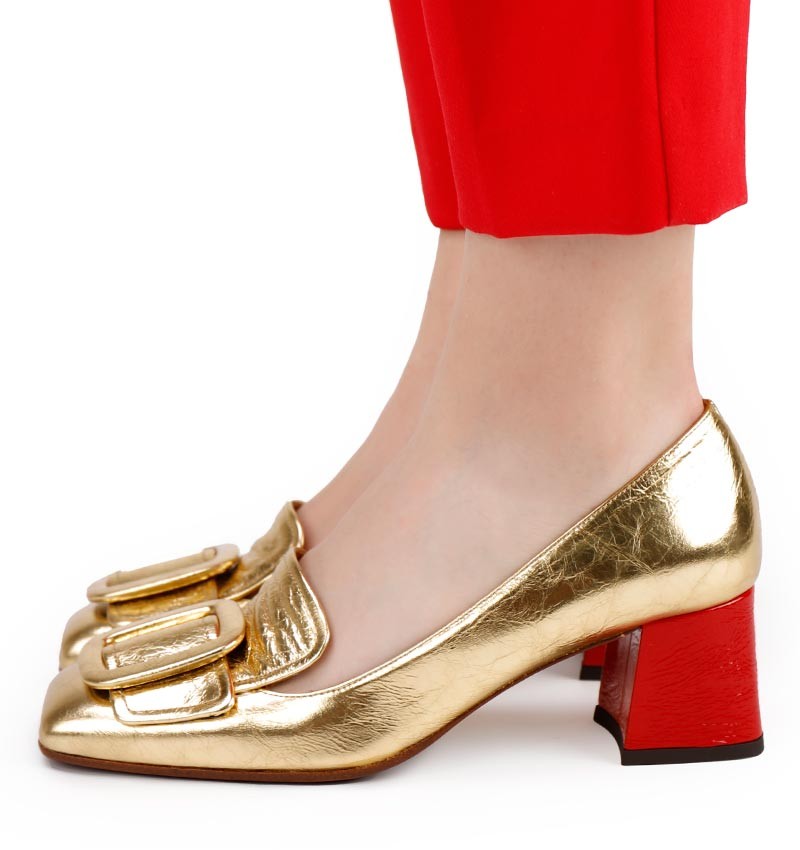 Chie mihara VYZU GOLD En oferta
