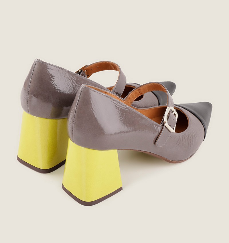 Chie mihara AUZA GREY Última moda