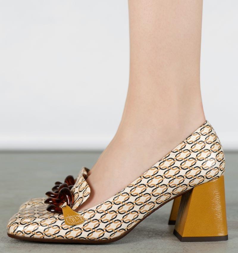 Chie mihara SUIN BROWN En oferta