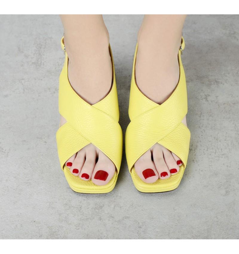 Chie mihara GESTO YELLOW Descuento