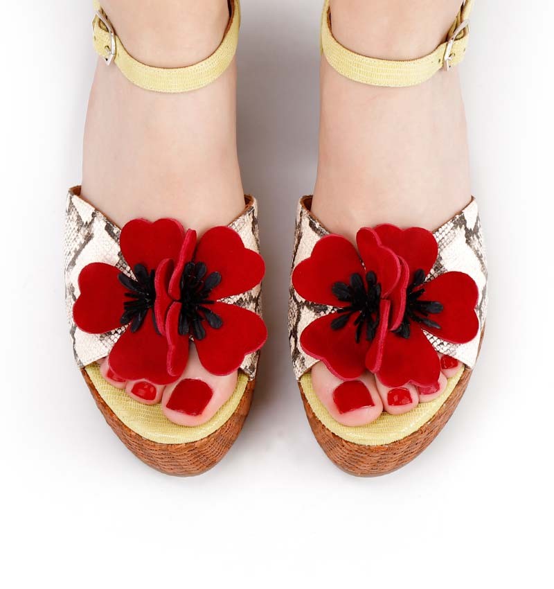 Chie mihara DINI BROWN Descuento