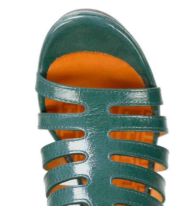 Chie mihara UYDA GREEN Ahorra y exporta