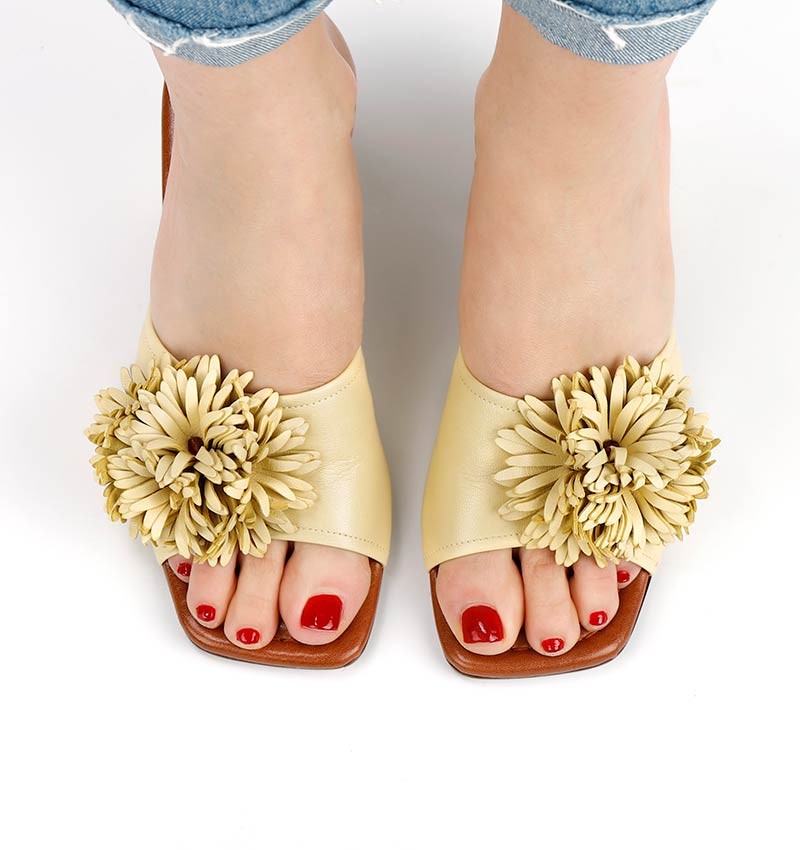Chie mihara LIANDRA YELLOW Última moda