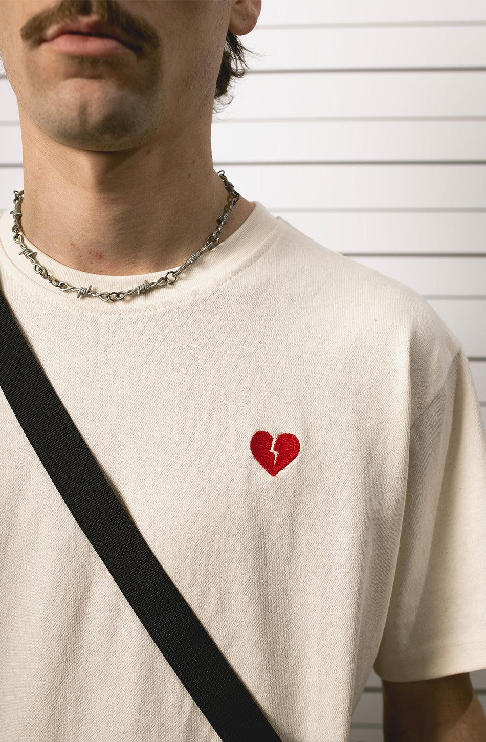 kaotiko Camiseta Dino Heart Organic Cotton Devoluciones gratuitas