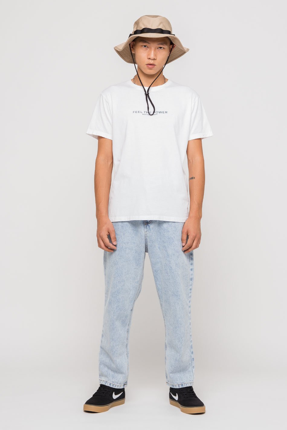 kaotiko Pantalón Regular Cropped Rebajas top