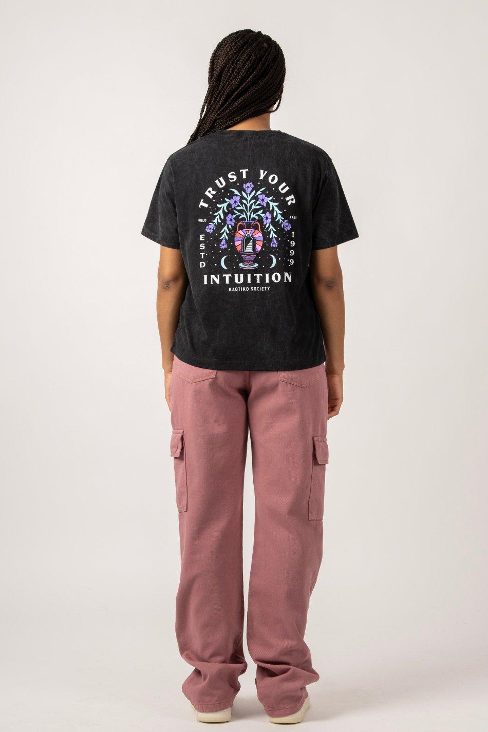 kaotiko Camiseta Washed Trust Your Intuition Black Ofertas de temporada