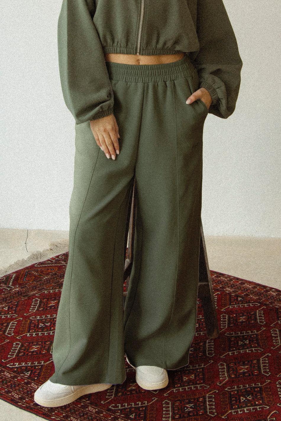 kaotiko Pantalón Jogger Venice Interlock Olive Rebajas baratas
