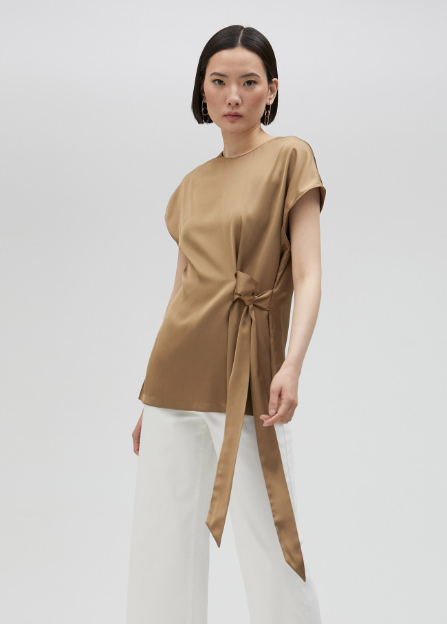 lola casademunt Blusa satinada atada en cintura Ofertas especiales