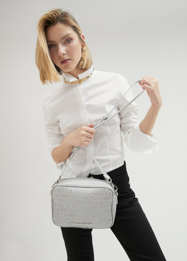 lola casademunt Bolso Bandolera monograma metalizado Ahorra y exporta