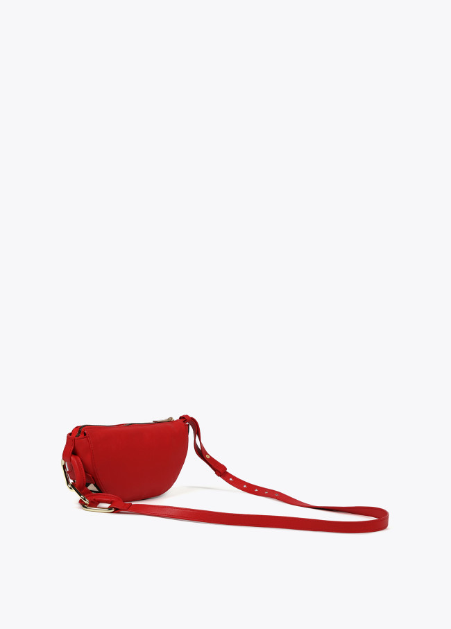 lola casademunt Bolso bandolera con arandelas y cinta logotipada Última moda