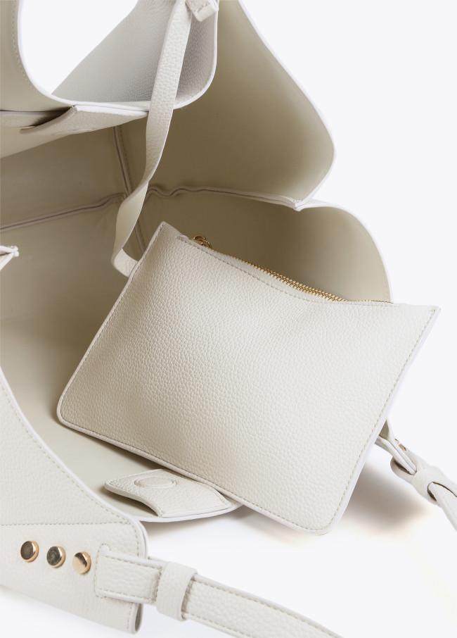 lola casademunt Bolso shopper con tachuelas En oferta