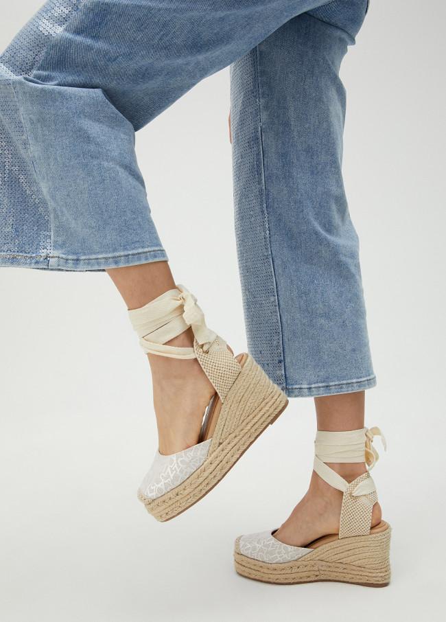 lola casademunt Cuña en efecto fibra natural En oferta
