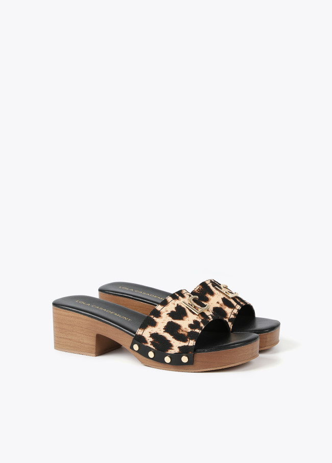 lola casademunt Zueco tejido leopardo Oferta exclusiva