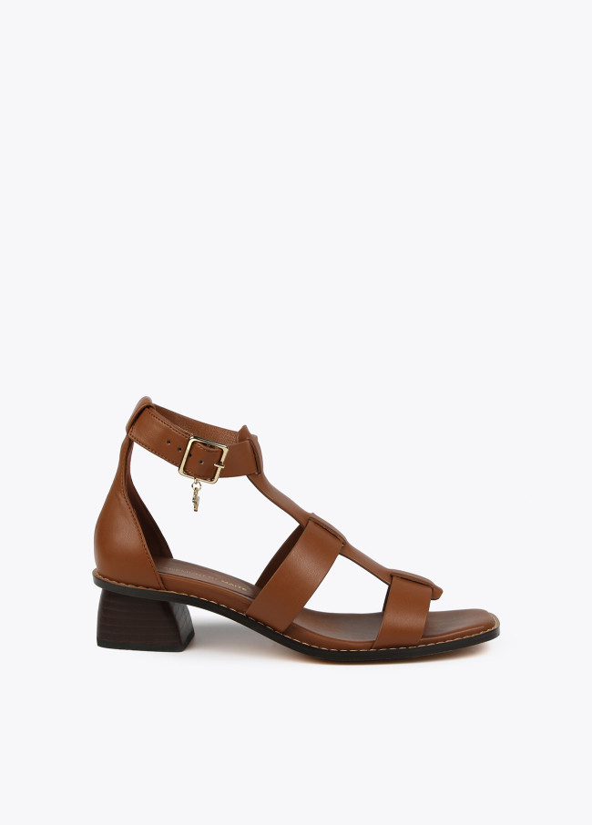 lola casademunt Sandalia tacón efecto madera