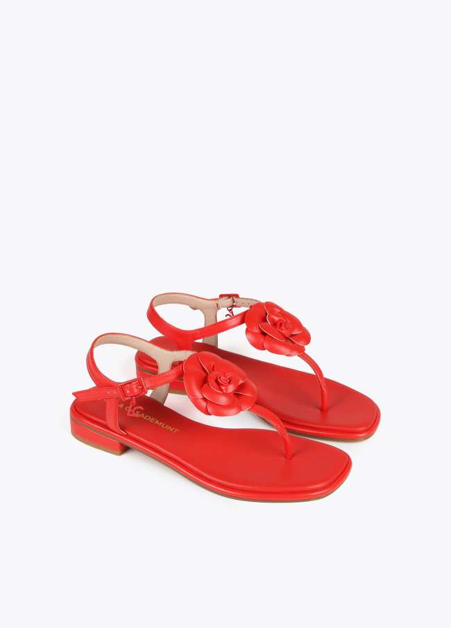 lola casademunt Sandalia con tira de dedo y detalle de flor Outlet