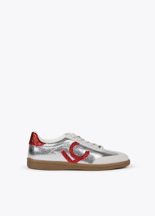 lola casademunt Deportiva metalizada y LC glitter