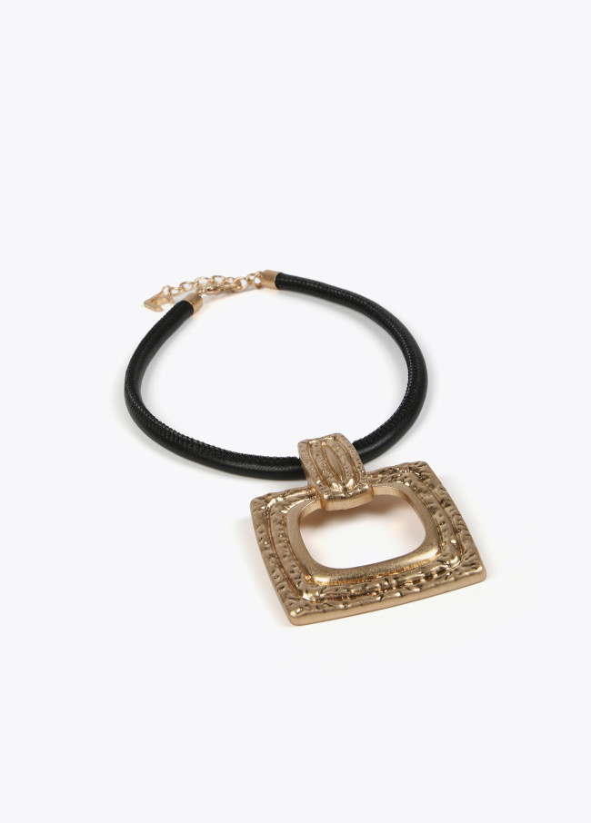 lola casademunt Collar con cuadrado textura Descuento por venta flash