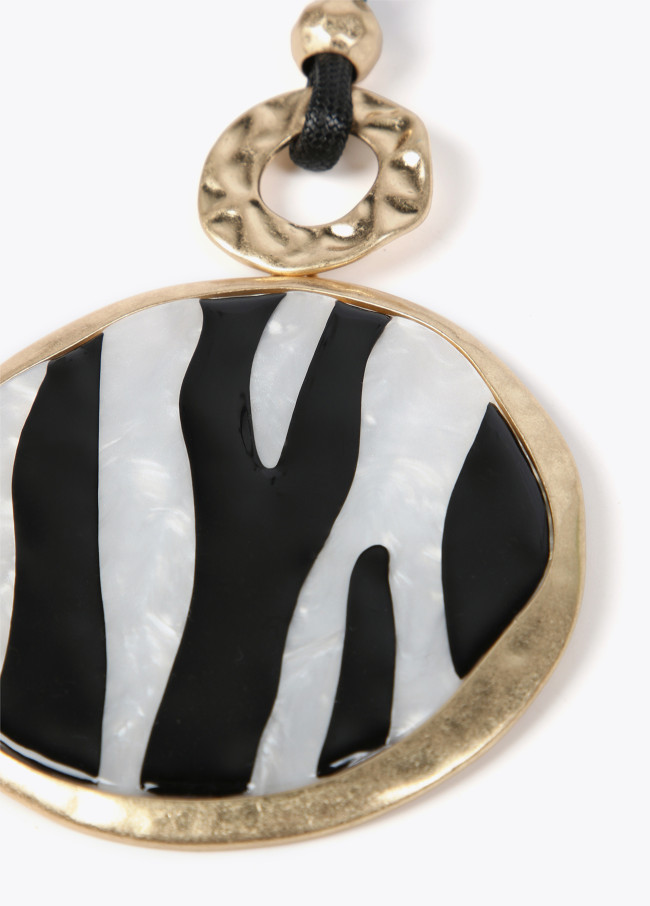 lola casademunt Collar pieza animal print zebra Grandes ahorros