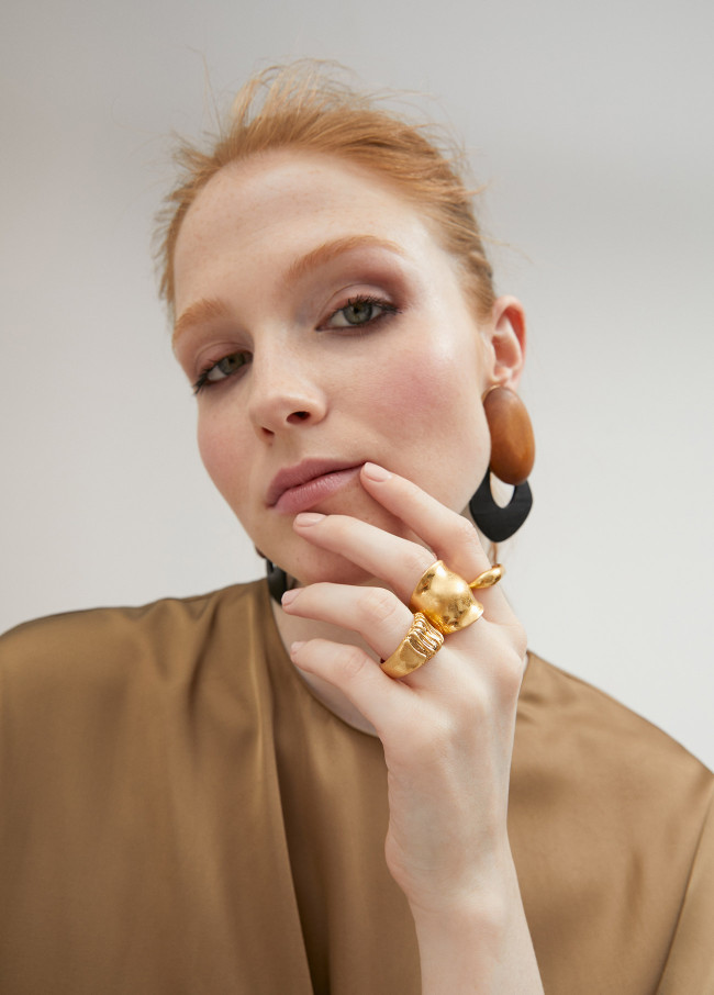 lola casademunt Pack anillos dorados Envío gratis