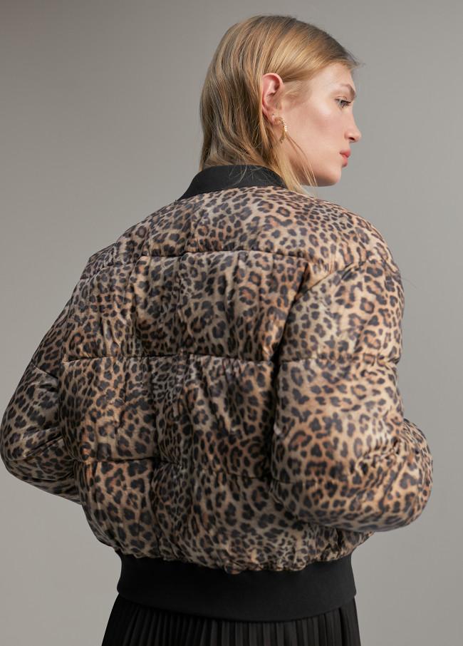 lola casademunt Anorak animal print COMPRAR AHORA