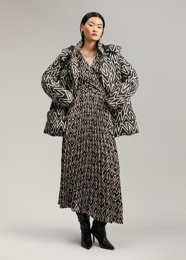 lola casademunt Anorak corto acolchado monograma Último día