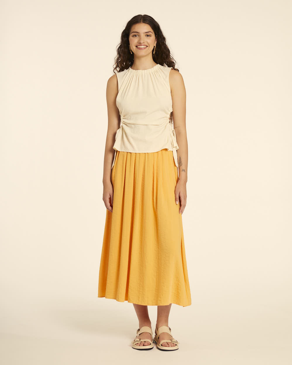pepaloves TOP CUT OUT CREMA Rebajas top