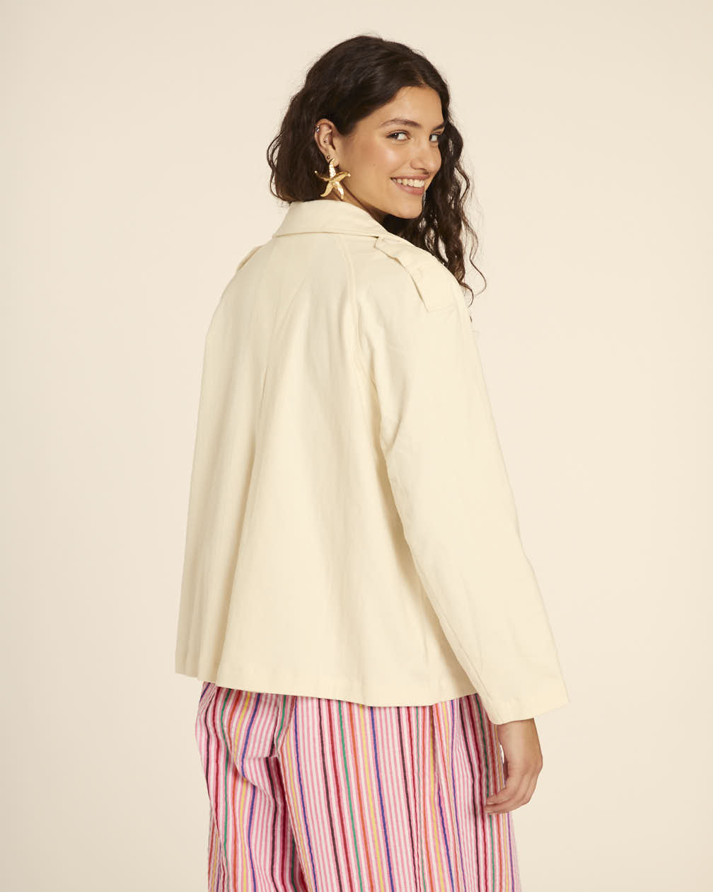 pepaloves TRENCH CORTO CANVAS CREMA En oferta
