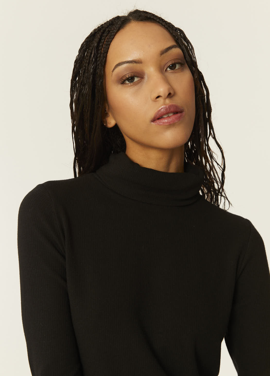 pepaloves TOP CANALE CUELLO ALTO NEGRO Descuentos del mes
