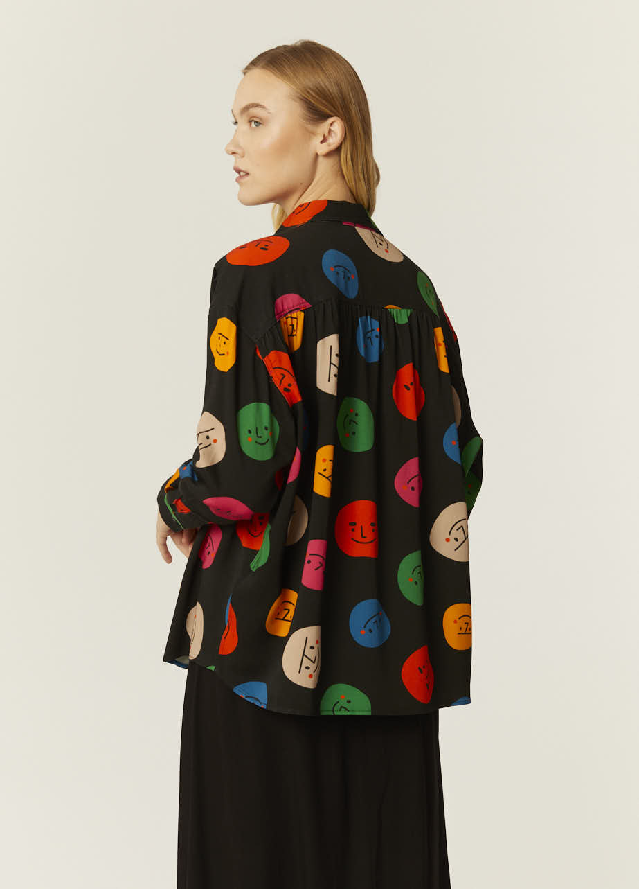 pepaloves CAMISA OVERSIZE FACES En oferta