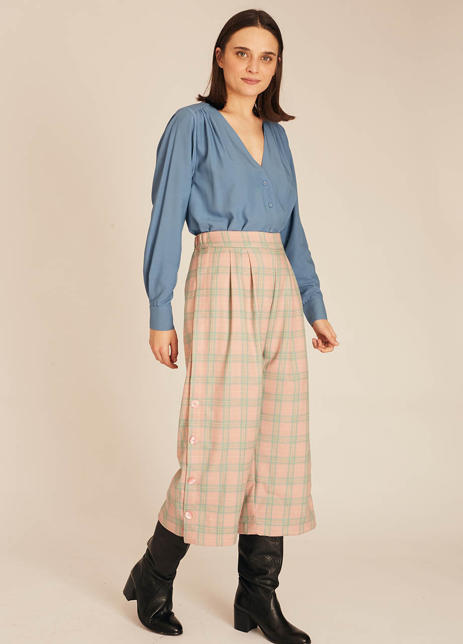 pepaloves VNECK SILKY SHIRT BLUE Limitado a 3 días