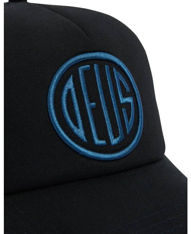 spezial madrid Deus ex Machina Pill Logo Trucker Black Oferta especial