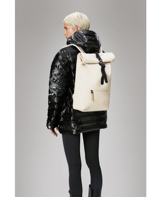 spezial madrid Rains Rolltop Rucksack Dune Ahorra y exporta