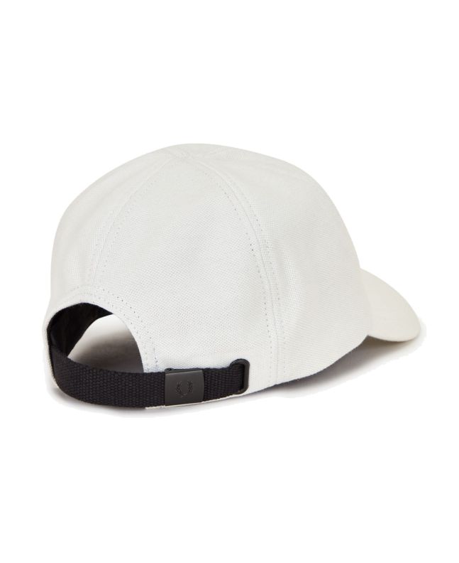 spezial madrid Fred Perry Classic Pique Cap Snow White & Warm Stone Ofertas