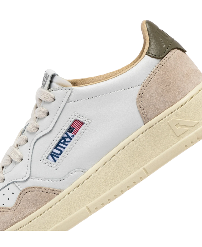 spezial madrid Autry Medalist Low Low Leather and Suede Sneakers White & Cover Green Oferta especial de fábrica