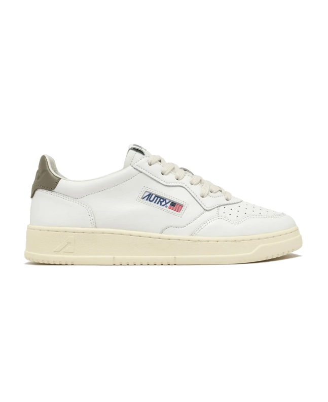 spezial madrid Autry Medalist Low Leather Sneakers White & Covert Green Solo queda un día