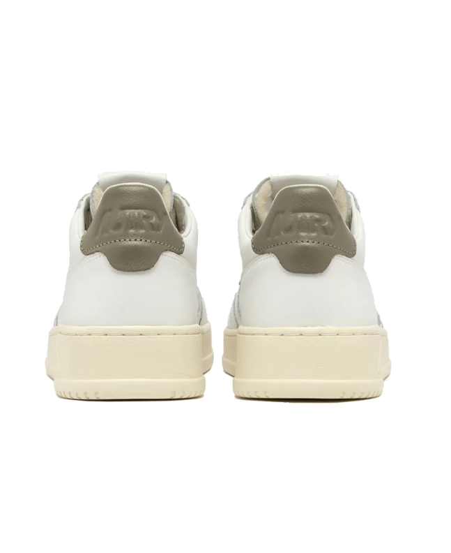 spezial madrid Autry Medalist Low Leather Sneakers White & Covert Green Solo queda un día