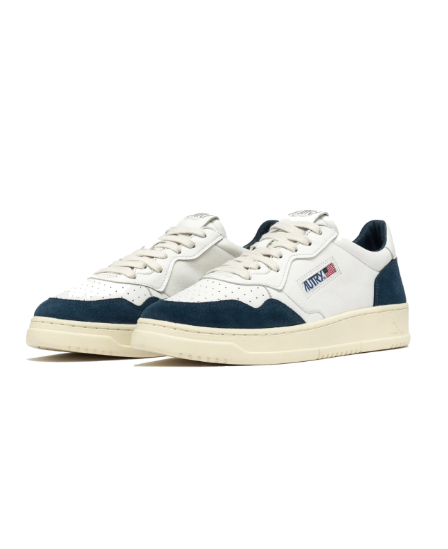 spezial madrid Autry Medalist Low Suede Leather Sneaker Suede White & Capri