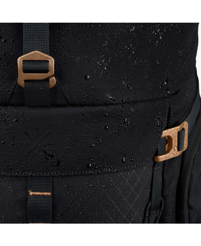 spezial madrid Tropicfeel Shelter Backpack 30L Core Black Devoluciones gratuitas