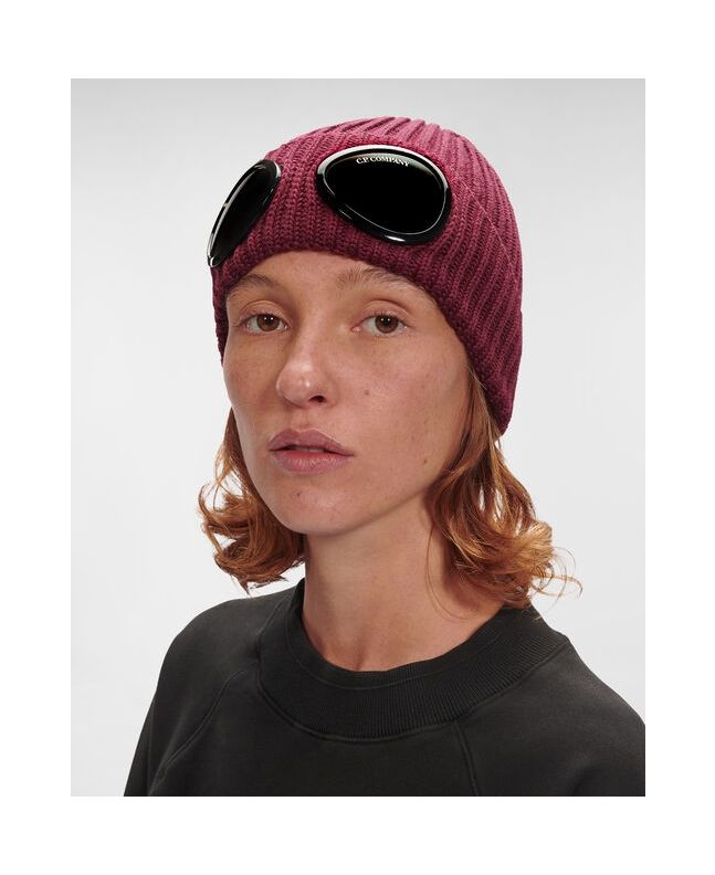 spezial madrid C.P. Company Goggle Beanie Port Royal Red Liquidación