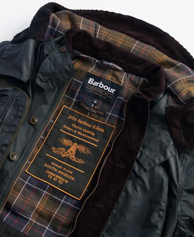 spezial madrid Barbour x TO KI TO Outland Waxed Jacket Sage Precios de Black Friday