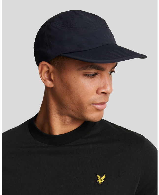 spezial madrid Lyle & Scott Football For All Graphic Tee Jet Black Liquidación