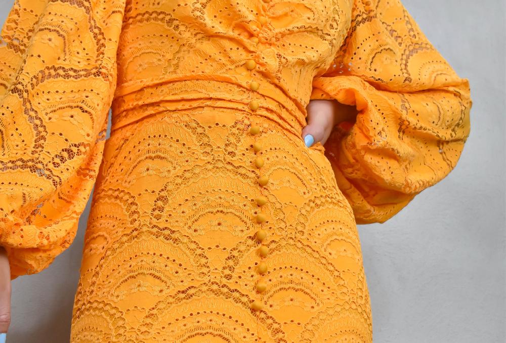 The New Black VT ML LARGO ENCAJE FLORAL NARANJA ÚLTIMAS EDICIONES