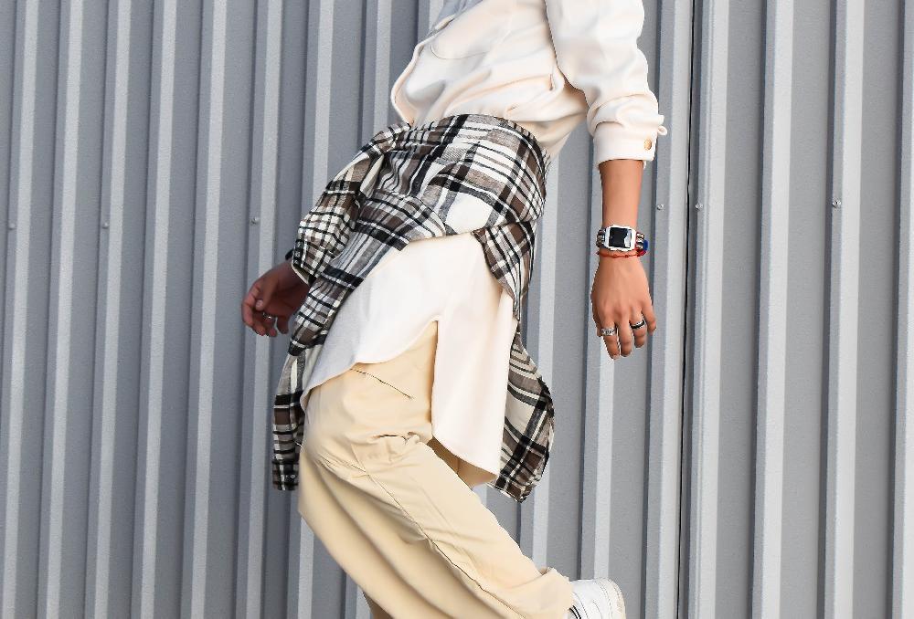 The New Black PARASHOOT PANT BEIGE Grandes descuentos
